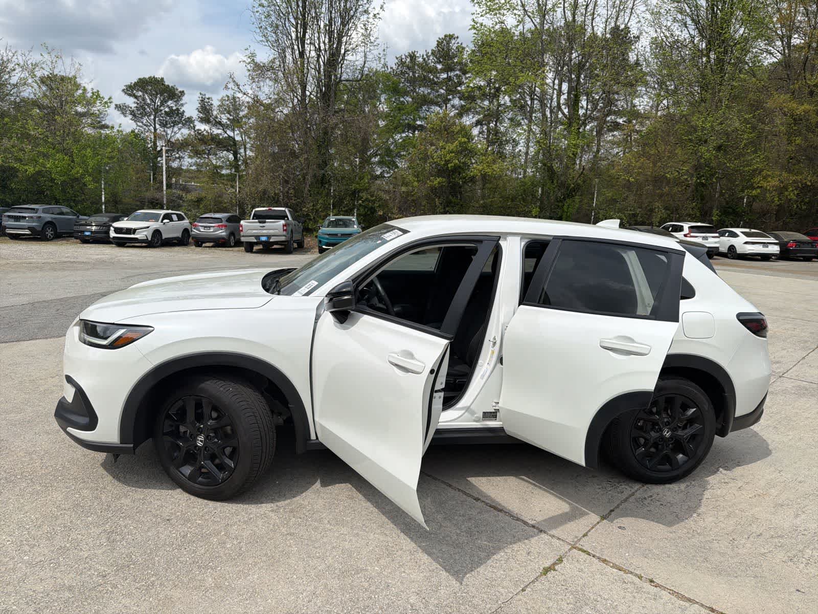 Thumbnail: 2024 Honda HR-V - 16