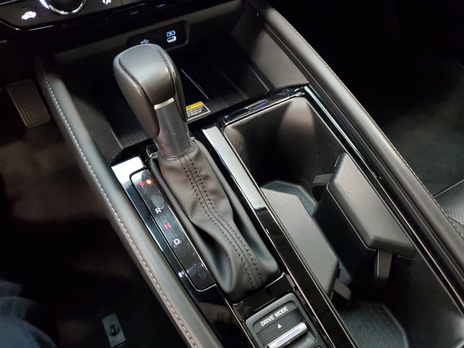 2024 Honda Accord Hybrid Touring - Photo 10
