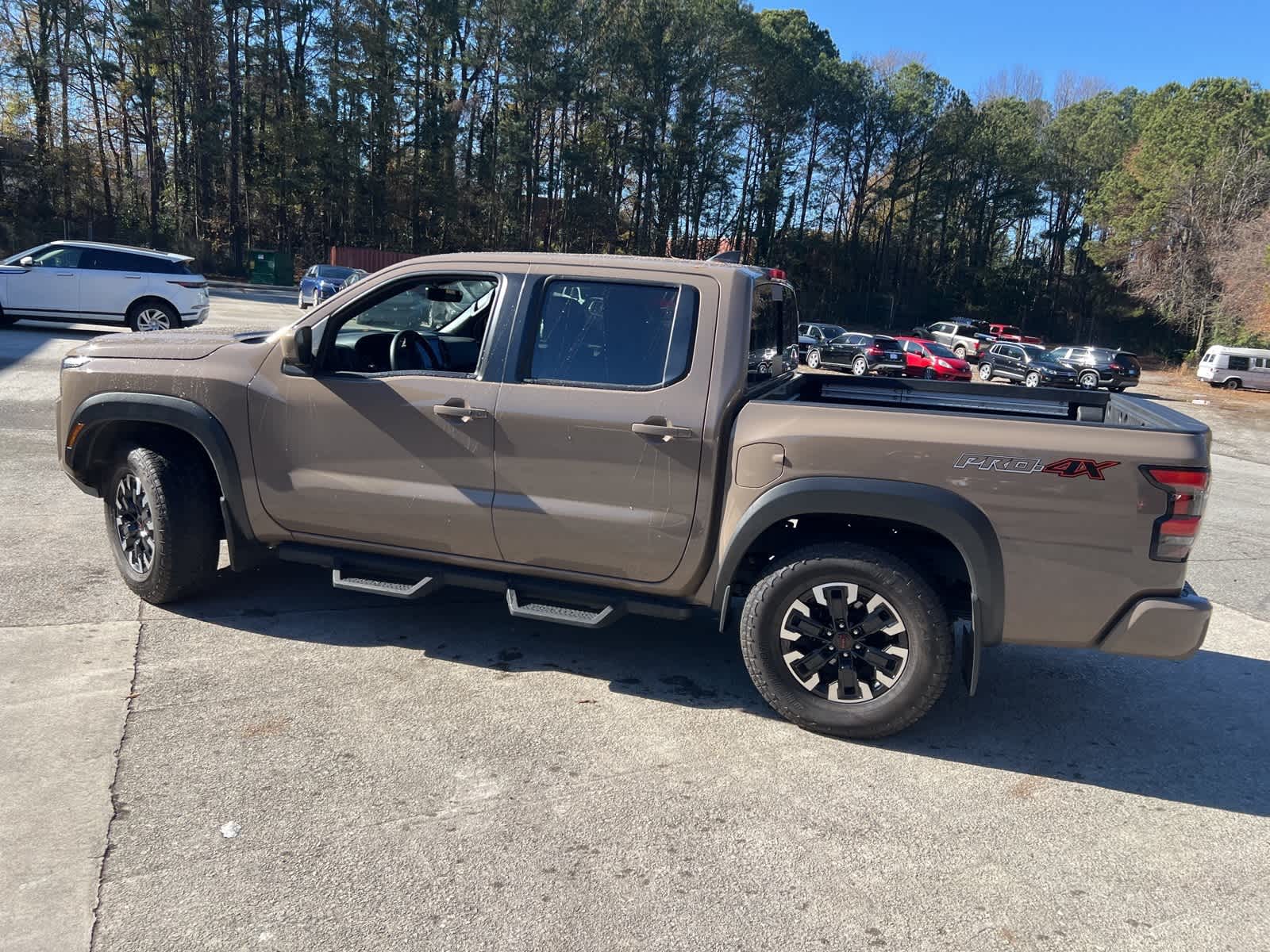 Thumbnail: 2023 Nissan Frontier - 6