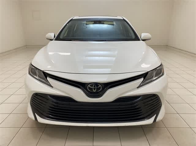2018 Toyota Camry LE 23