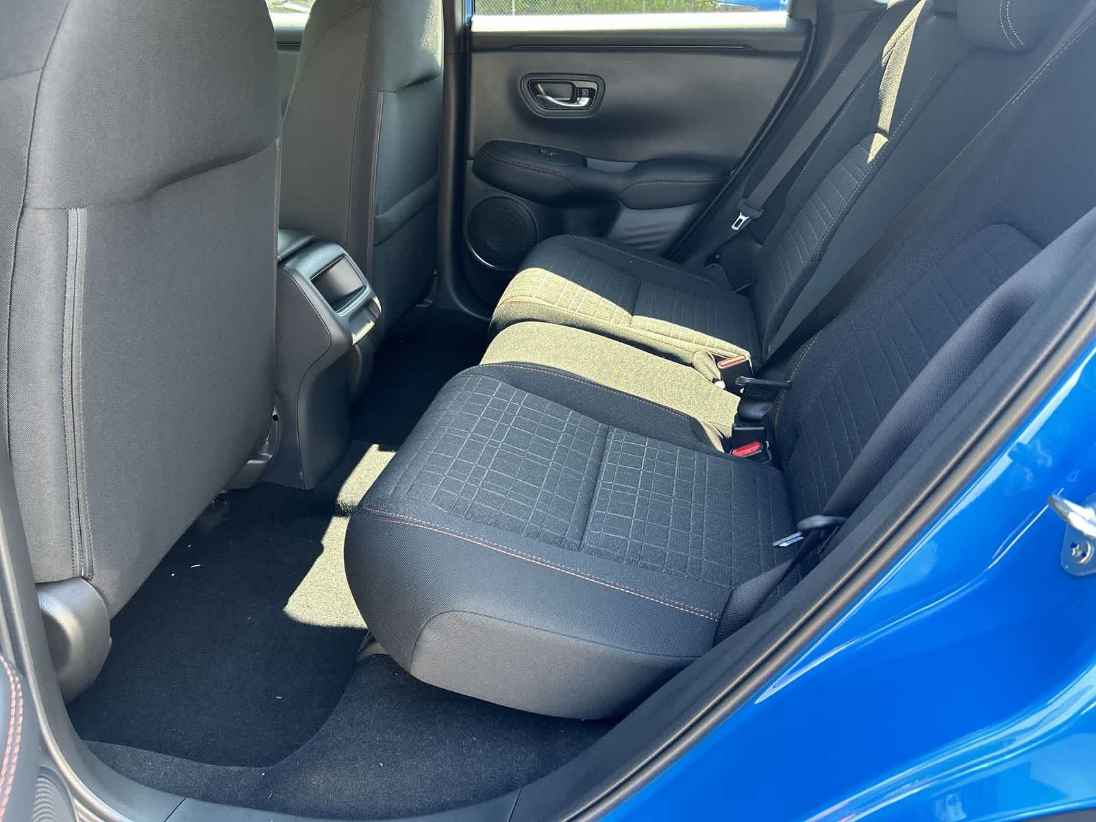 Thumbnail: 2027 Honda HR-V - 10