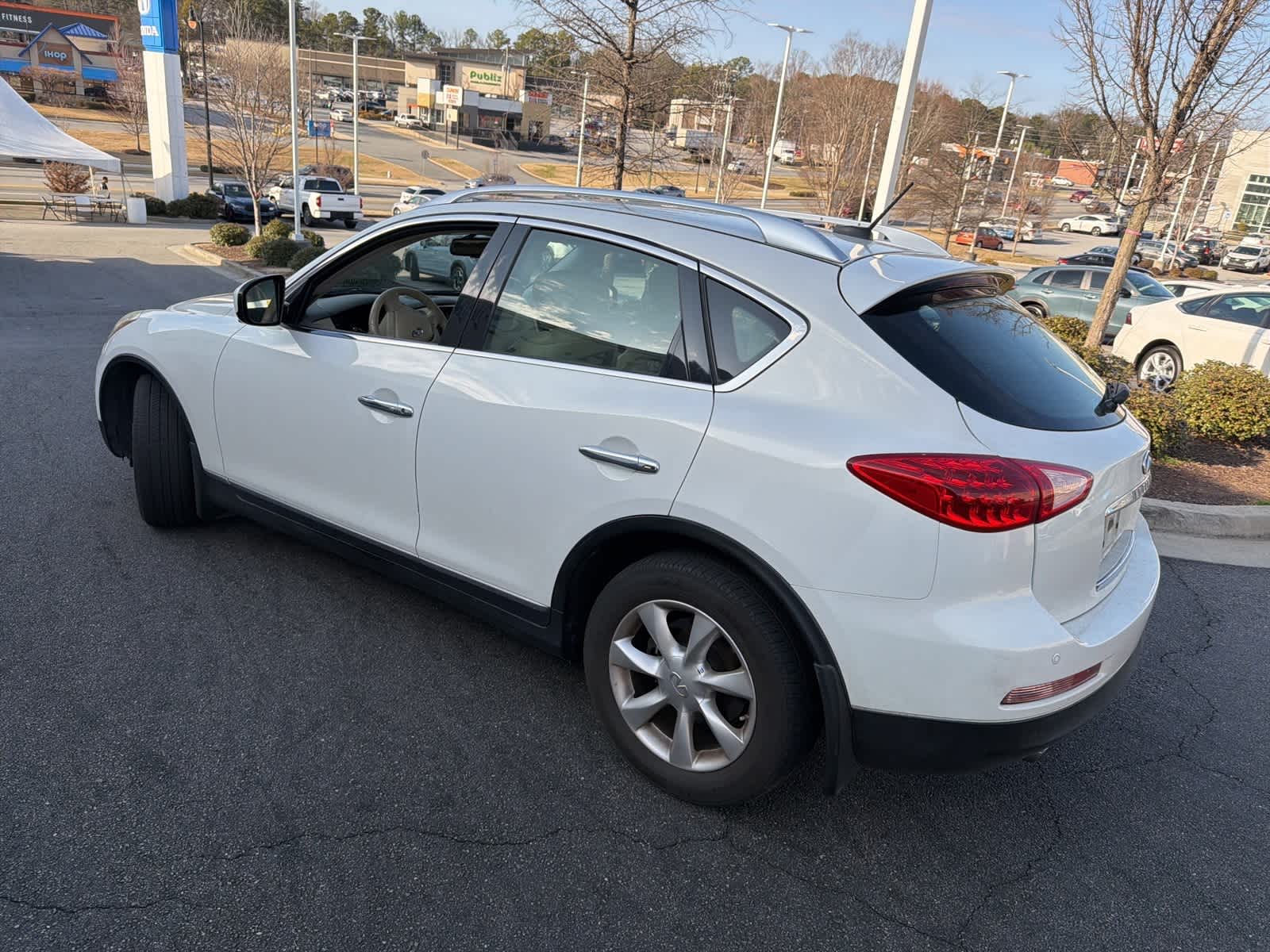 Thumbnail: 2009 INFINITI EX35 - 7