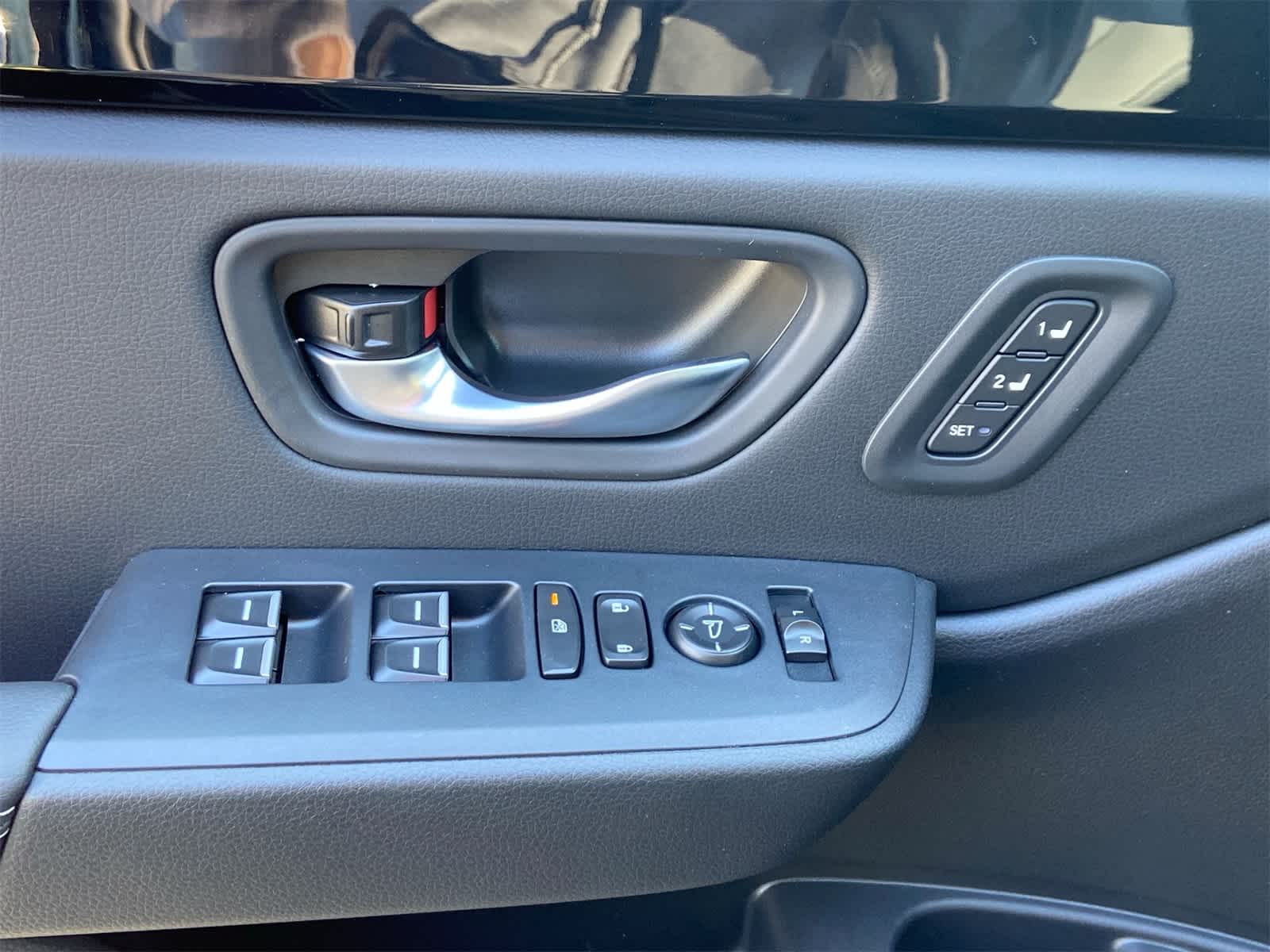 Thumbnail: 2025 Honda Pilot - 27