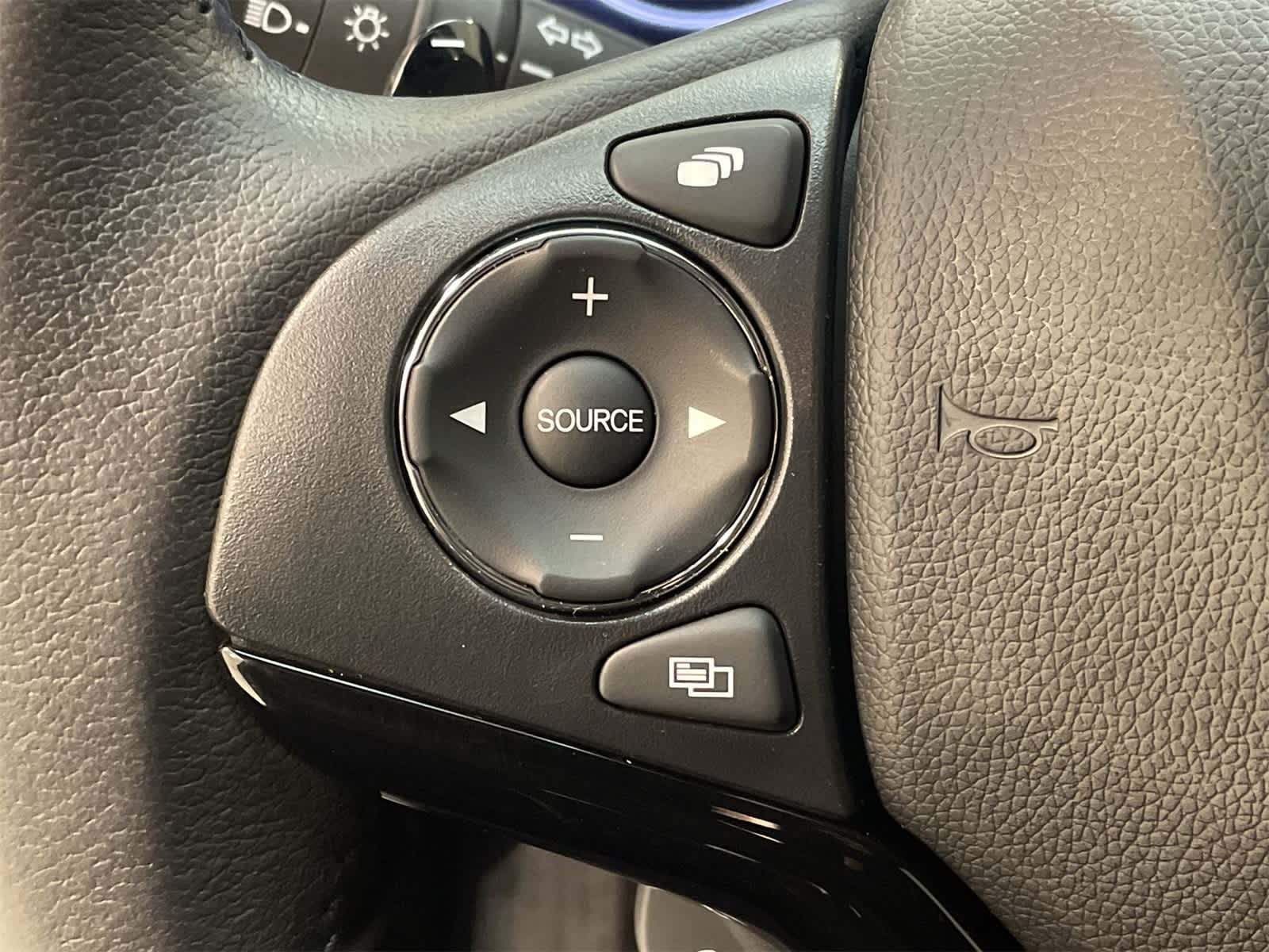 Thumbnail: 2022 Honda HR-V - 9