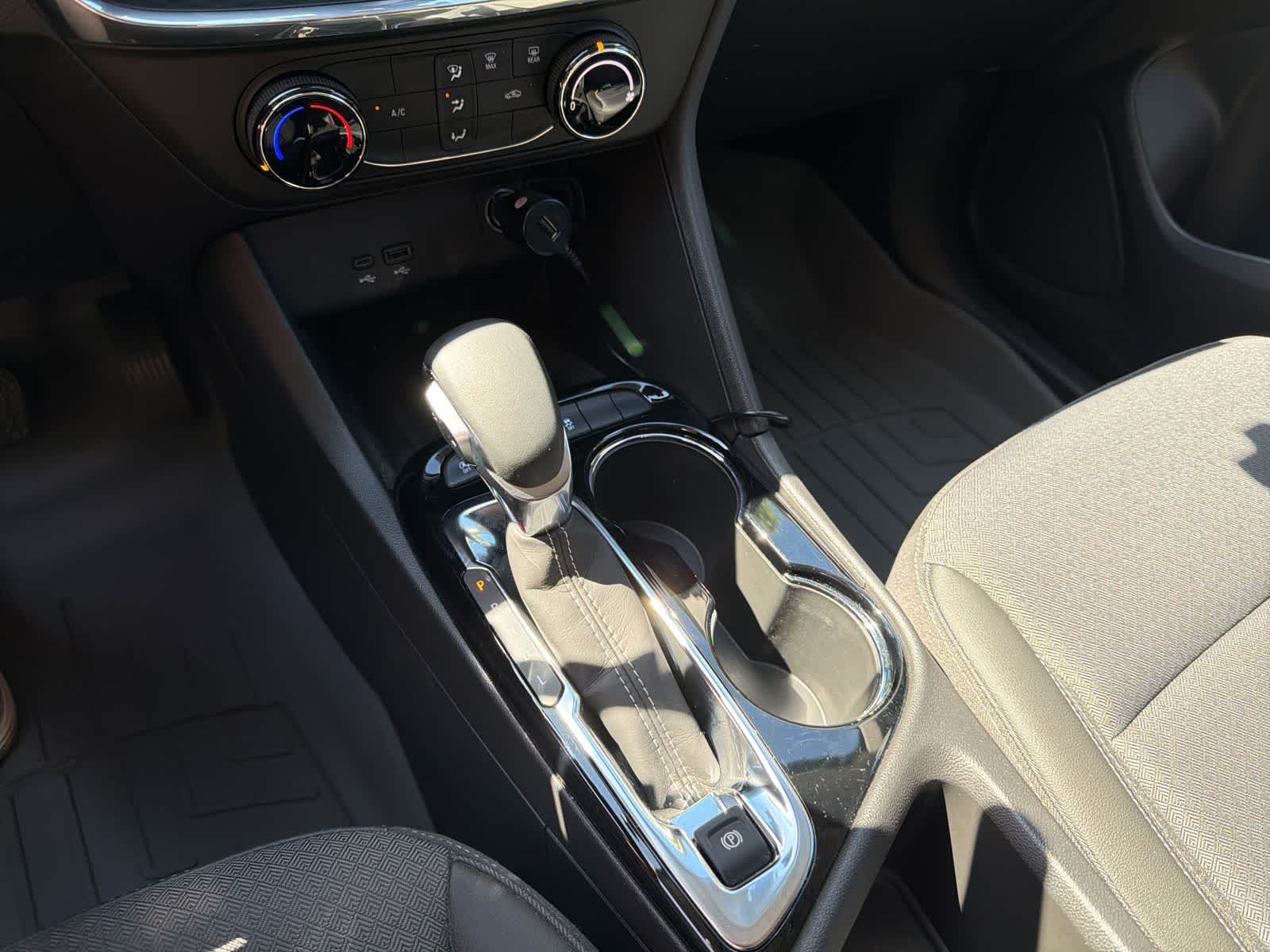 Thumbnail: 2025 Buick Encore GX - 18