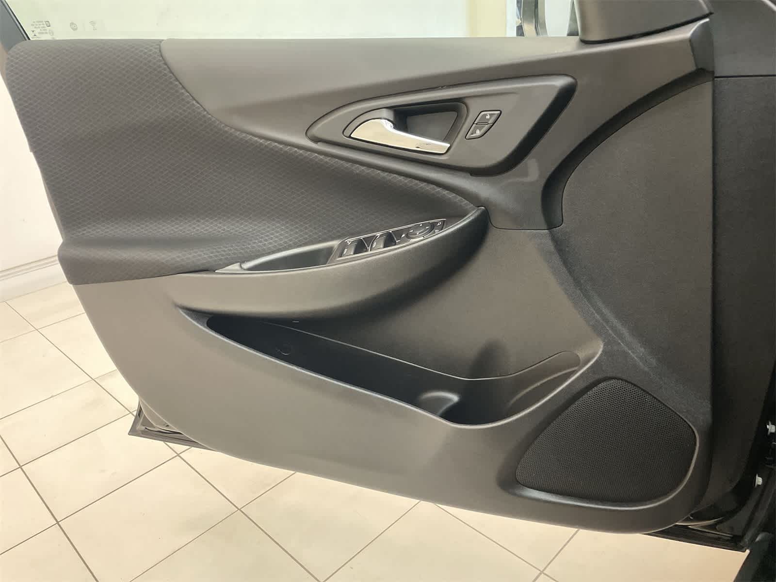 Thumbnail: 2022 Chevrolet Malibu - 14