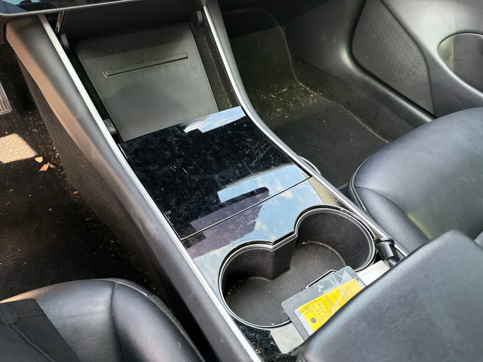 Thumbnail: 2019 Tesla Model 3 - 23