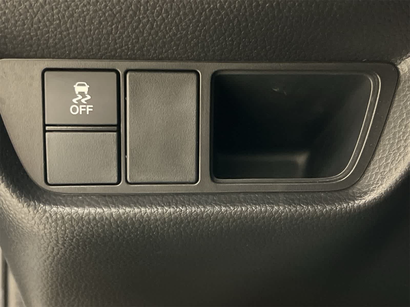 Thumbnail: 2025 Honda HR-V - 33