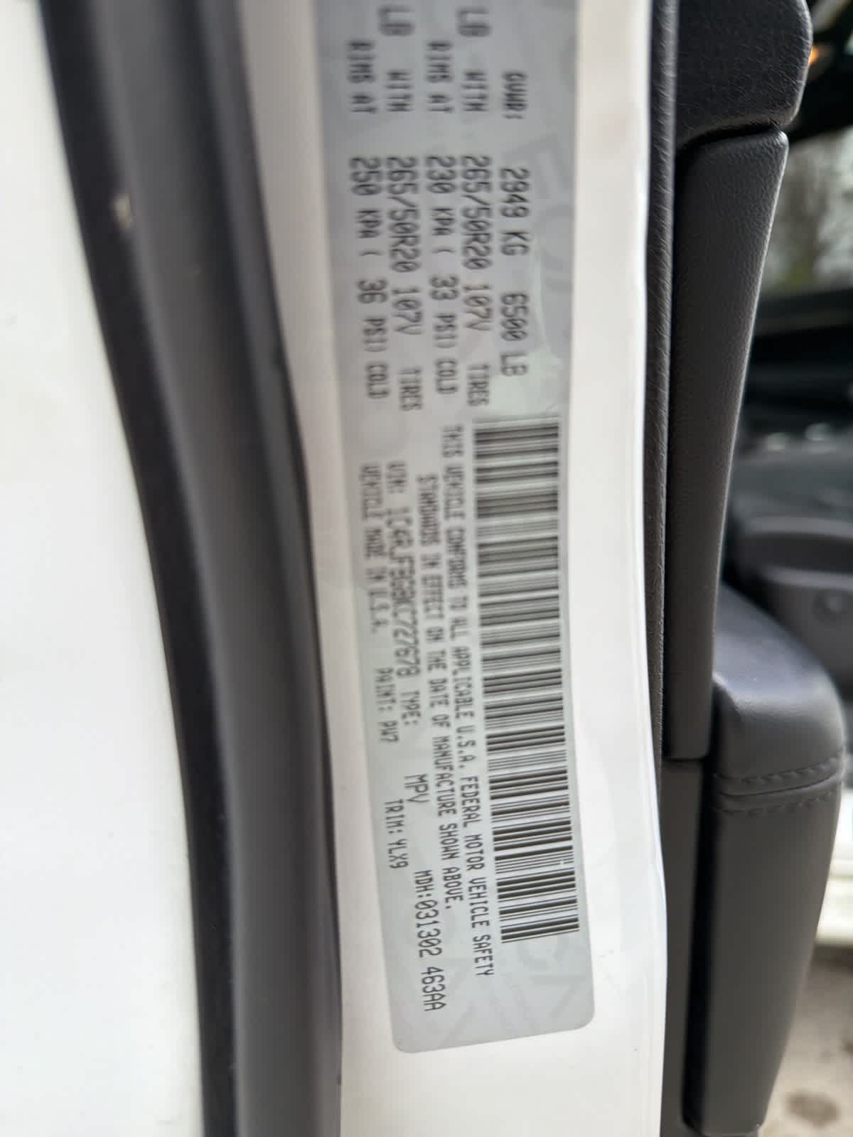 Thumbnail: 2019 Jeep Grand Cherokee - 18