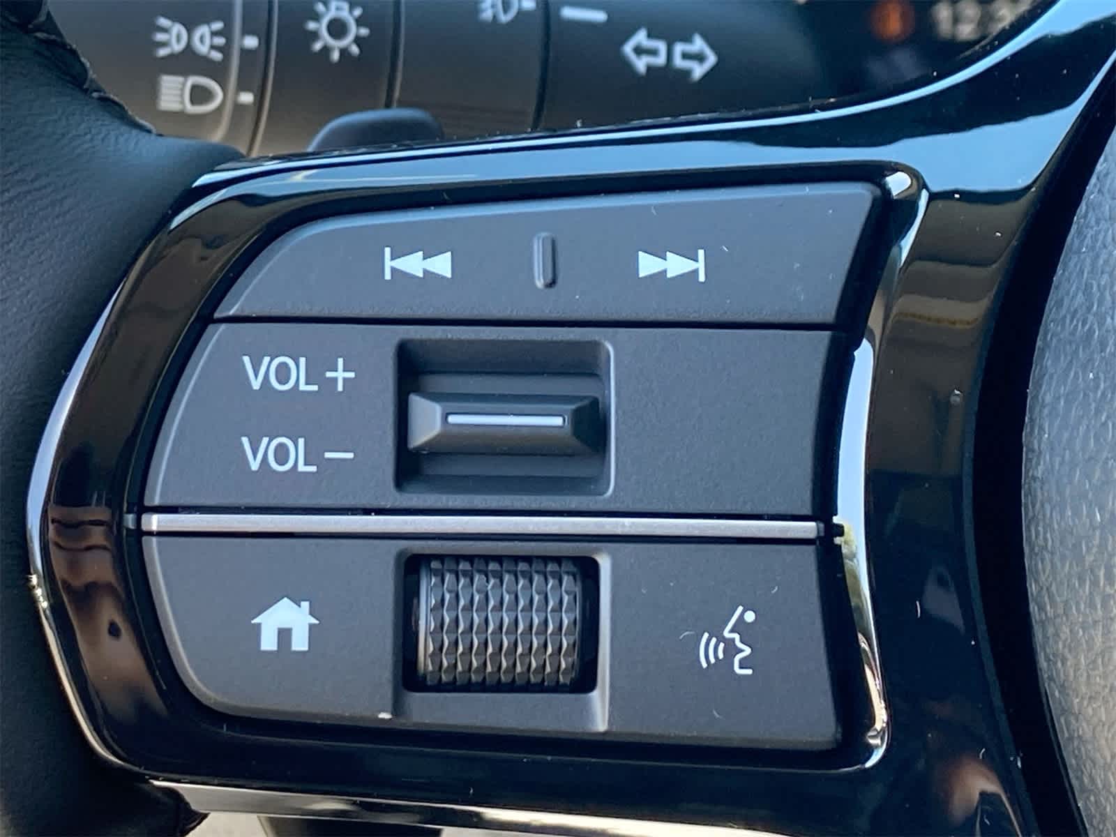 Thumbnail: 2025 Honda Pilot - 24