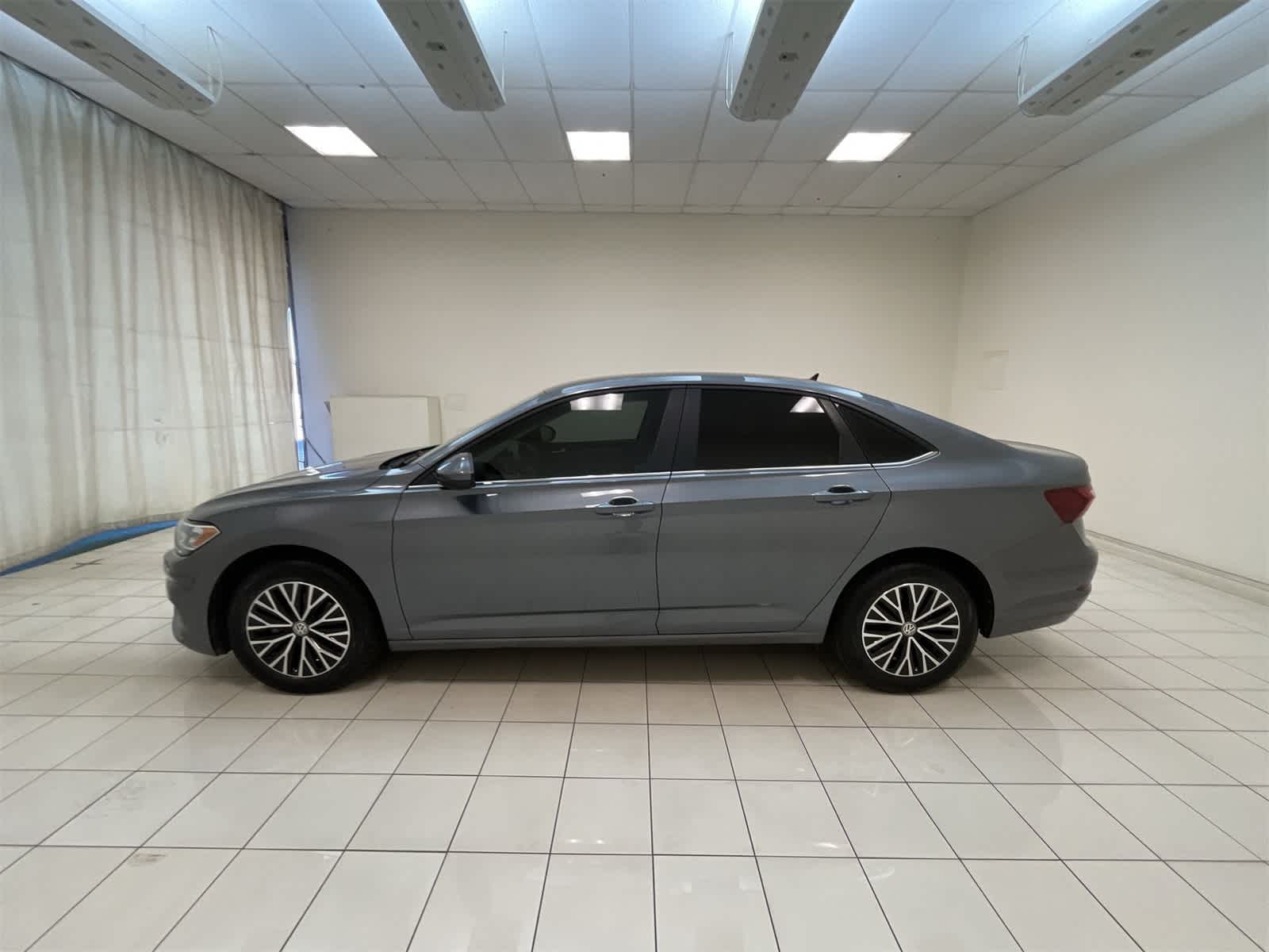 Thumbnail: 2021 Volkswagen Jetta - 22