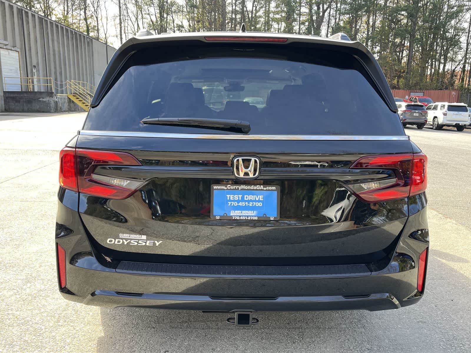 Thumbnail: 2026 Honda Odyssey - 3