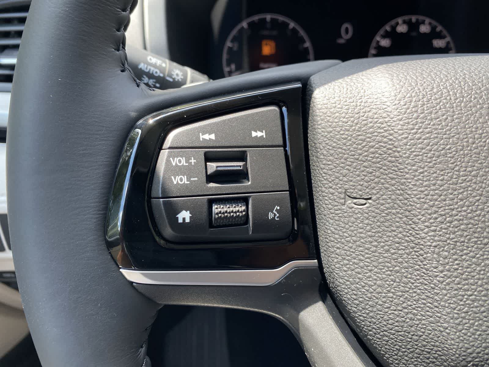 Thumbnail: 2026 Honda Odyssey - 23