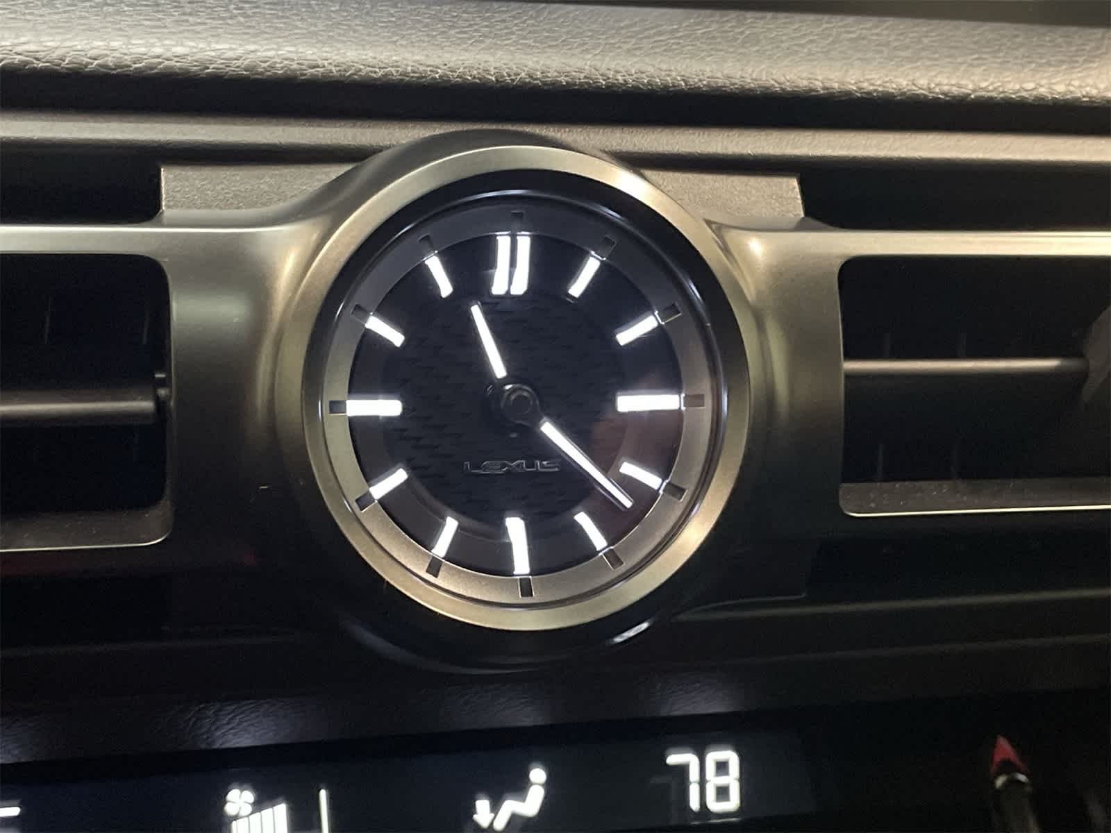 Thumbnail: 2024 Lexus IS - 31