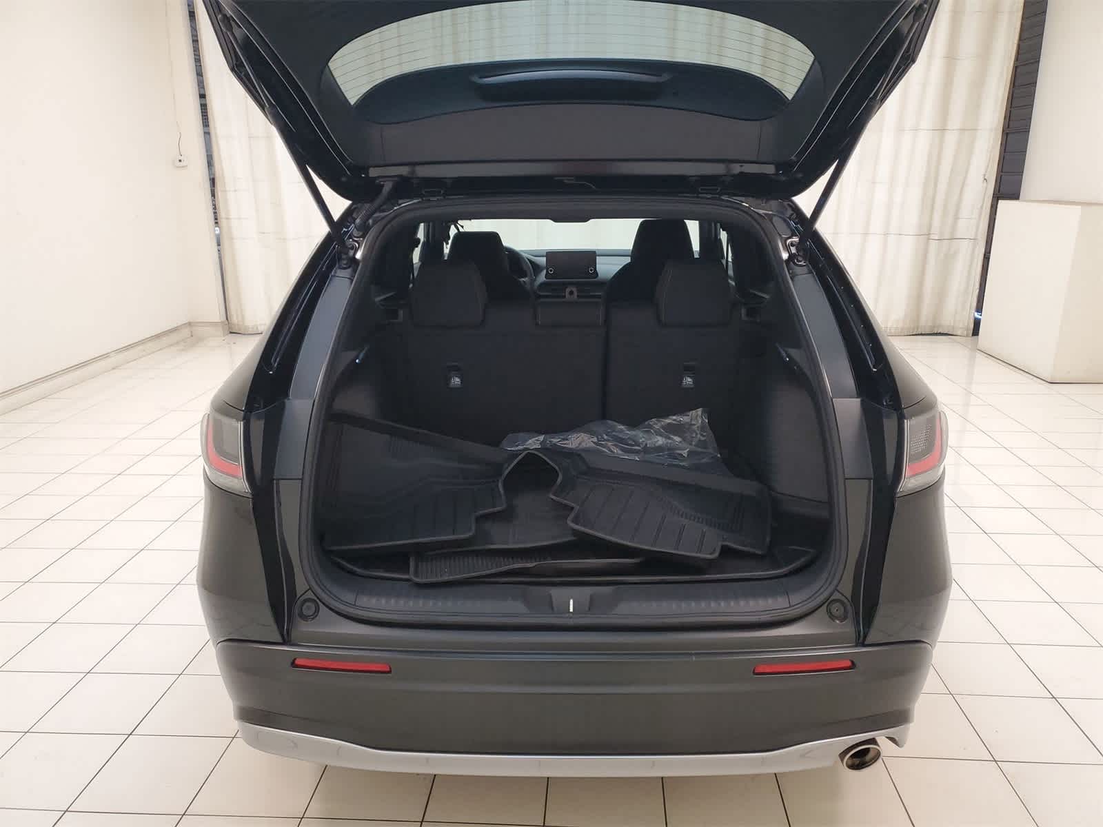 Thumbnail: 2024 Honda HR-V - 21