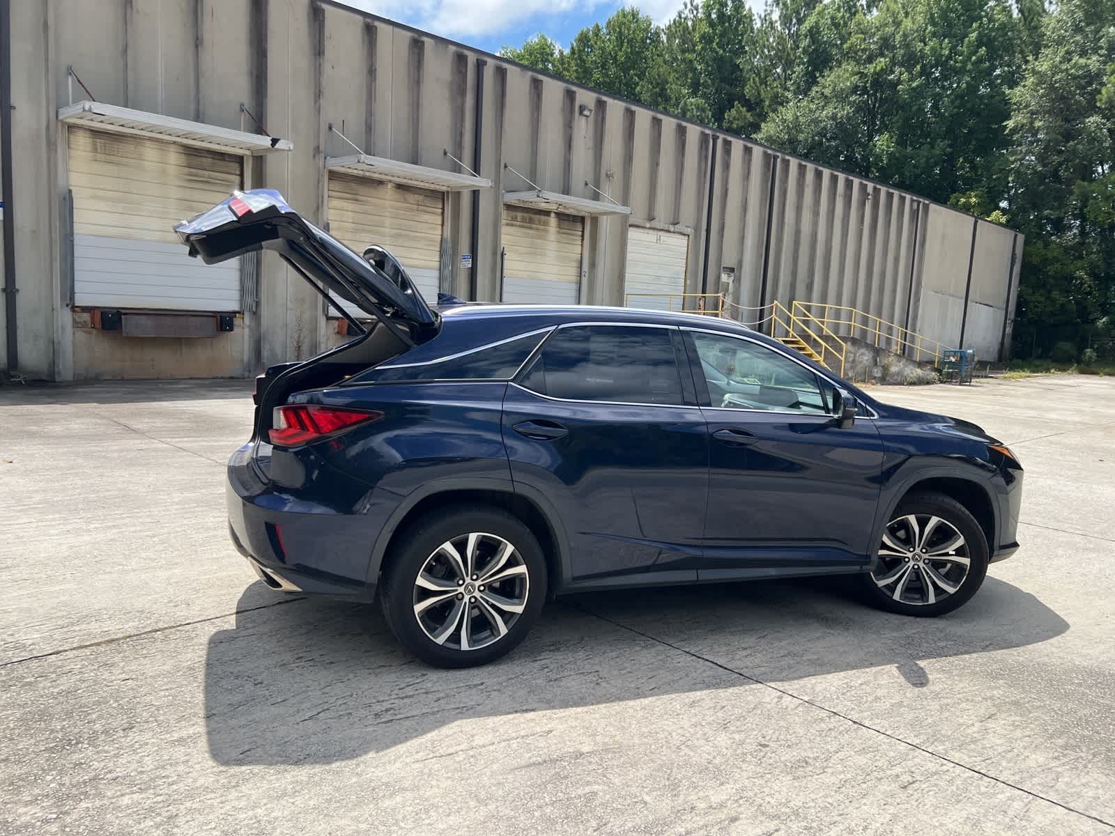 Thumbnail: 2018 Lexus RX - 12