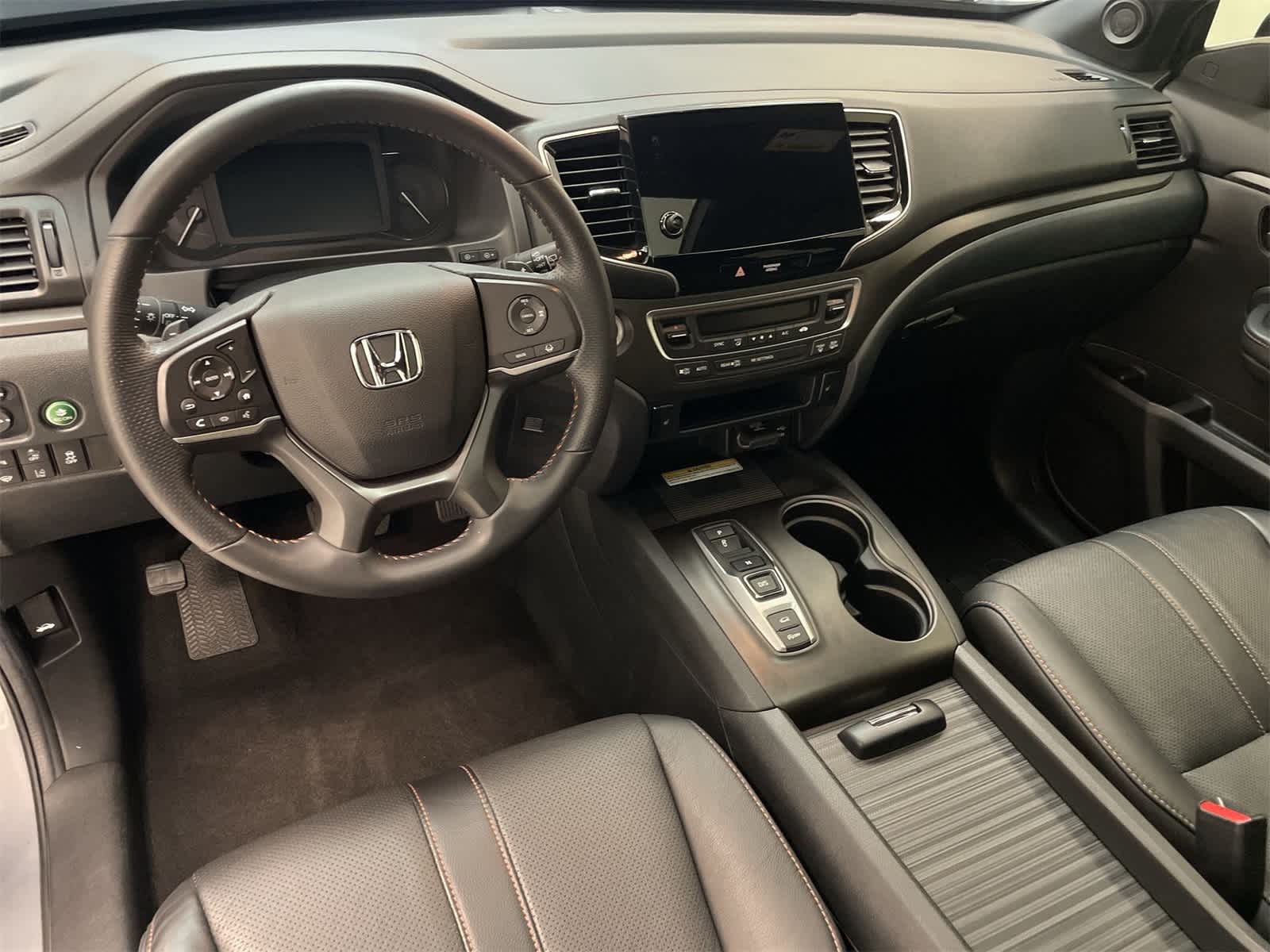 Thumbnail: 2022 Honda Passport - 21