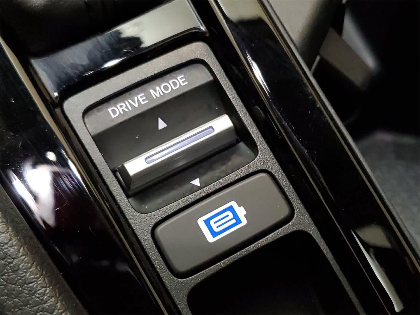 Thumbnail: 2023 Honda Accord - 32