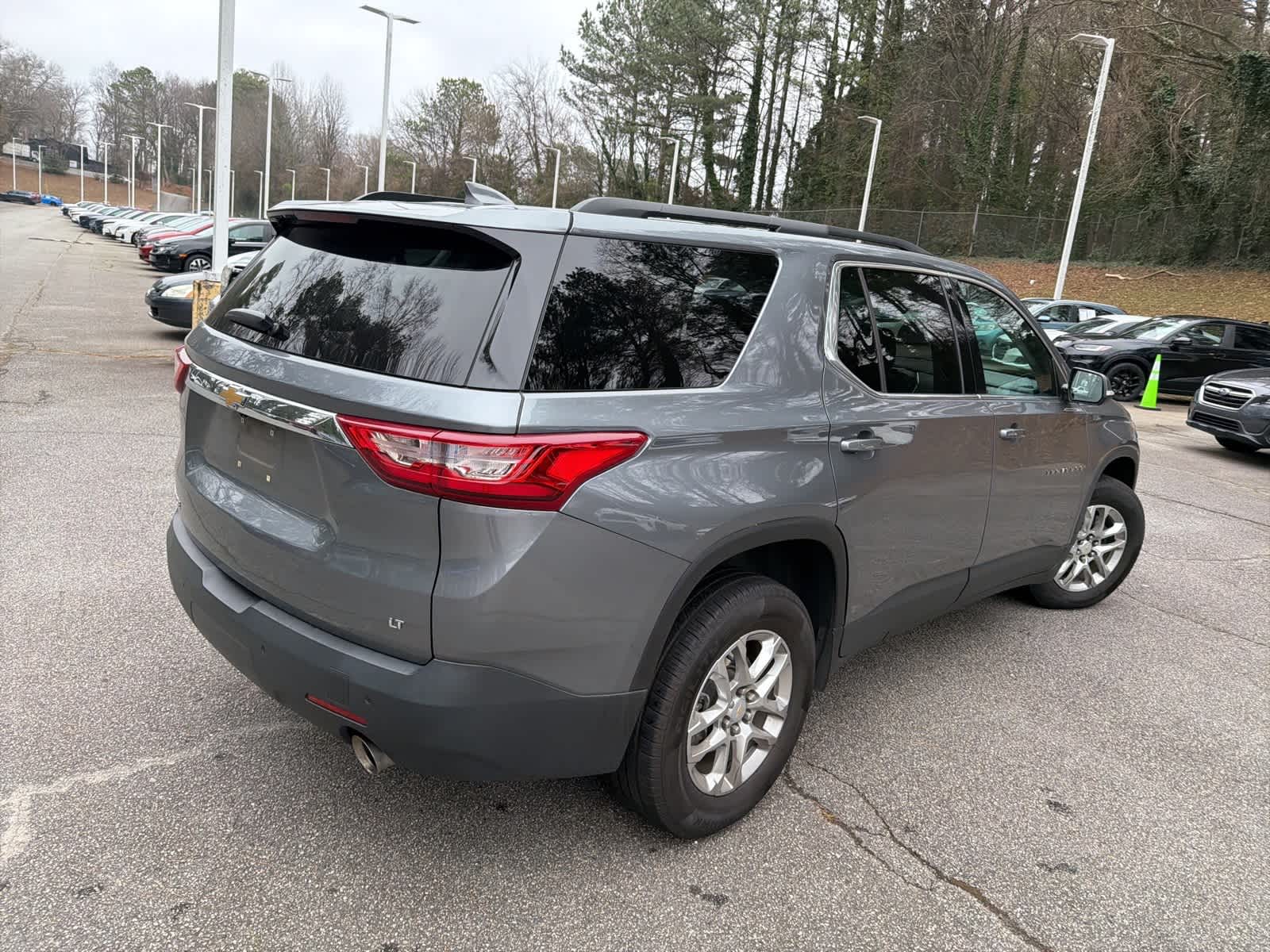 Thumbnail: 2021 Chevrolet Traverse - 10