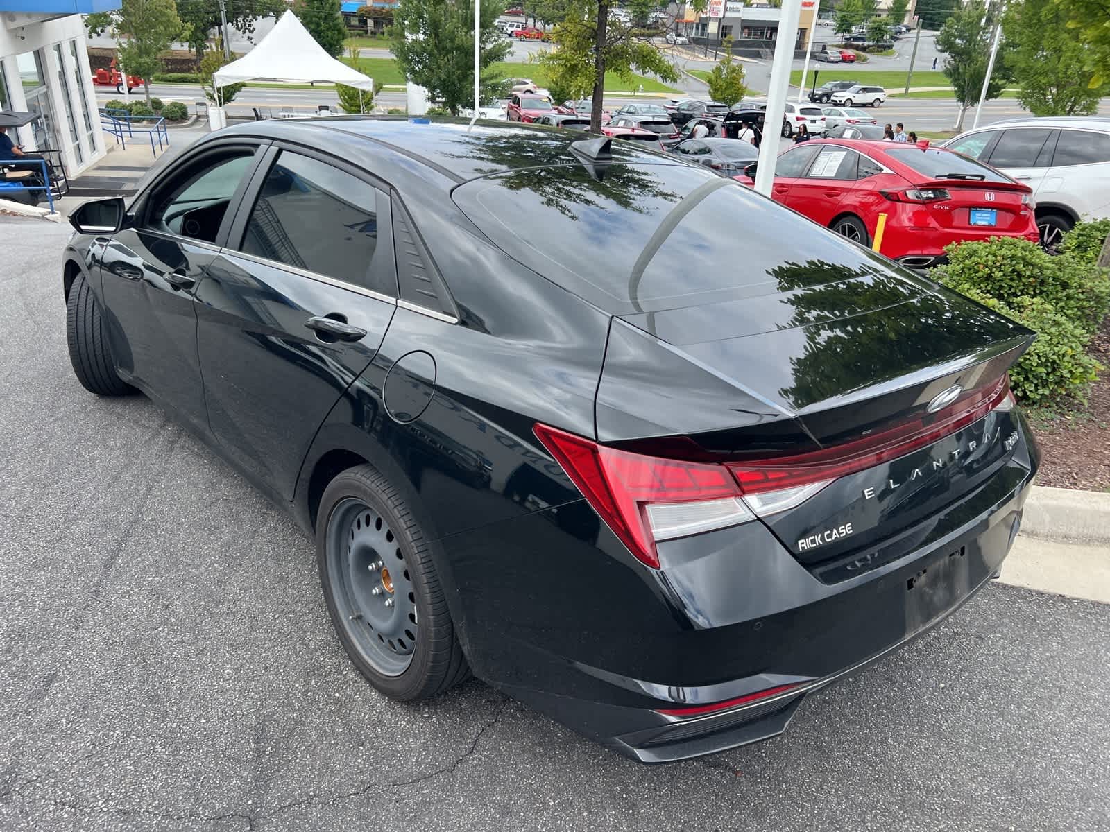 Thumbnail: 2023 Hyundai Elantra - 8
