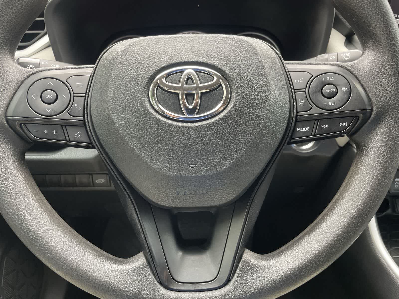 Thumbnail: 2023 Toyota RAV4 - 10