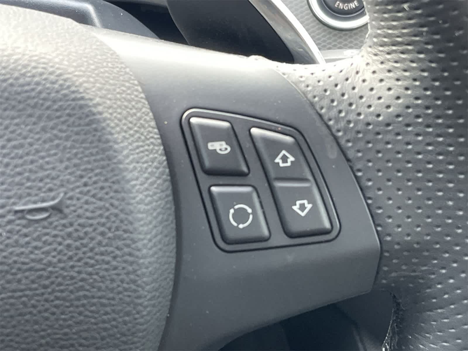 Thumbnail: 2013 BMW 3 Series - 12