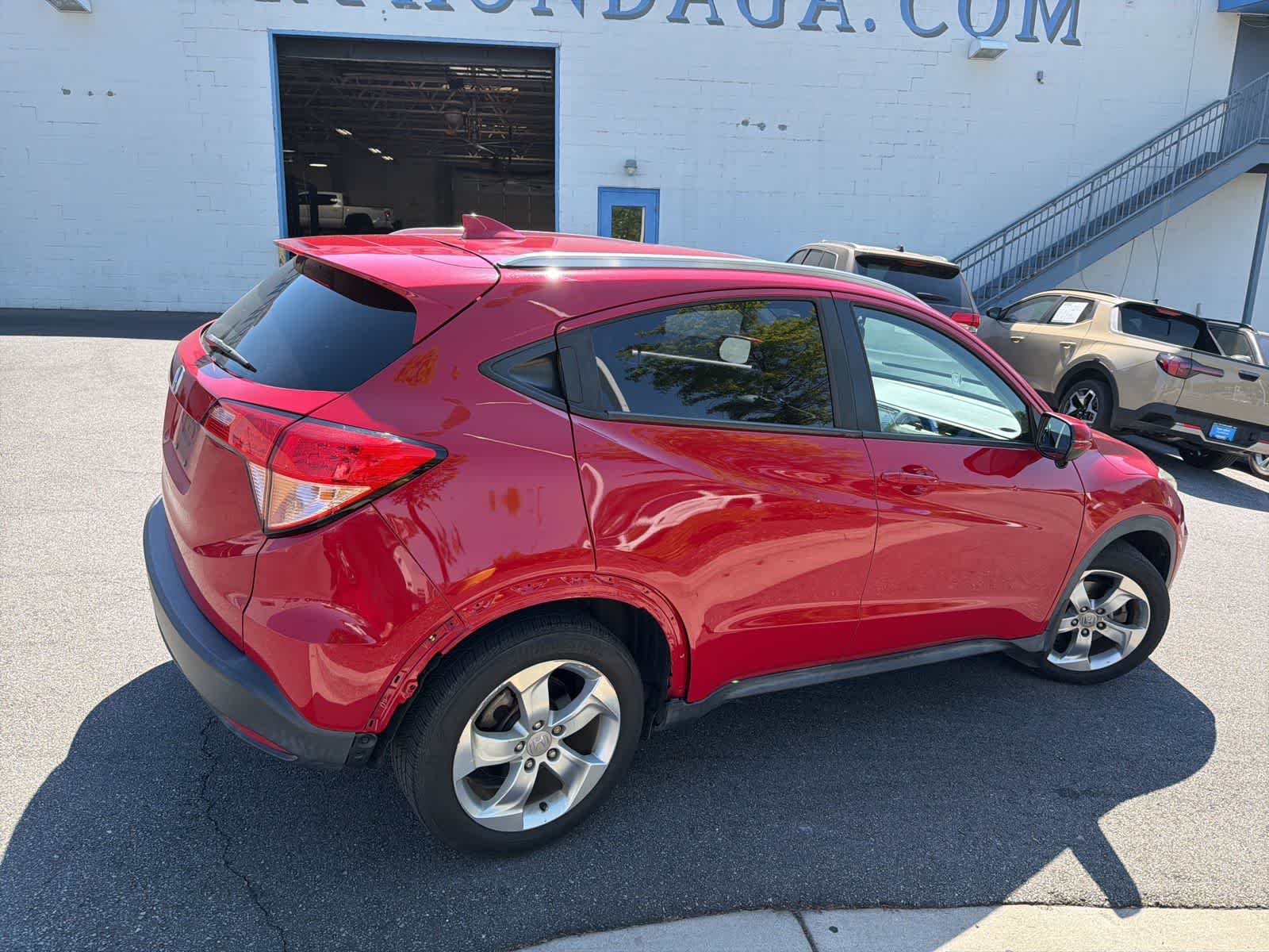 Thumbnail: 2016 Honda HR-V - 11