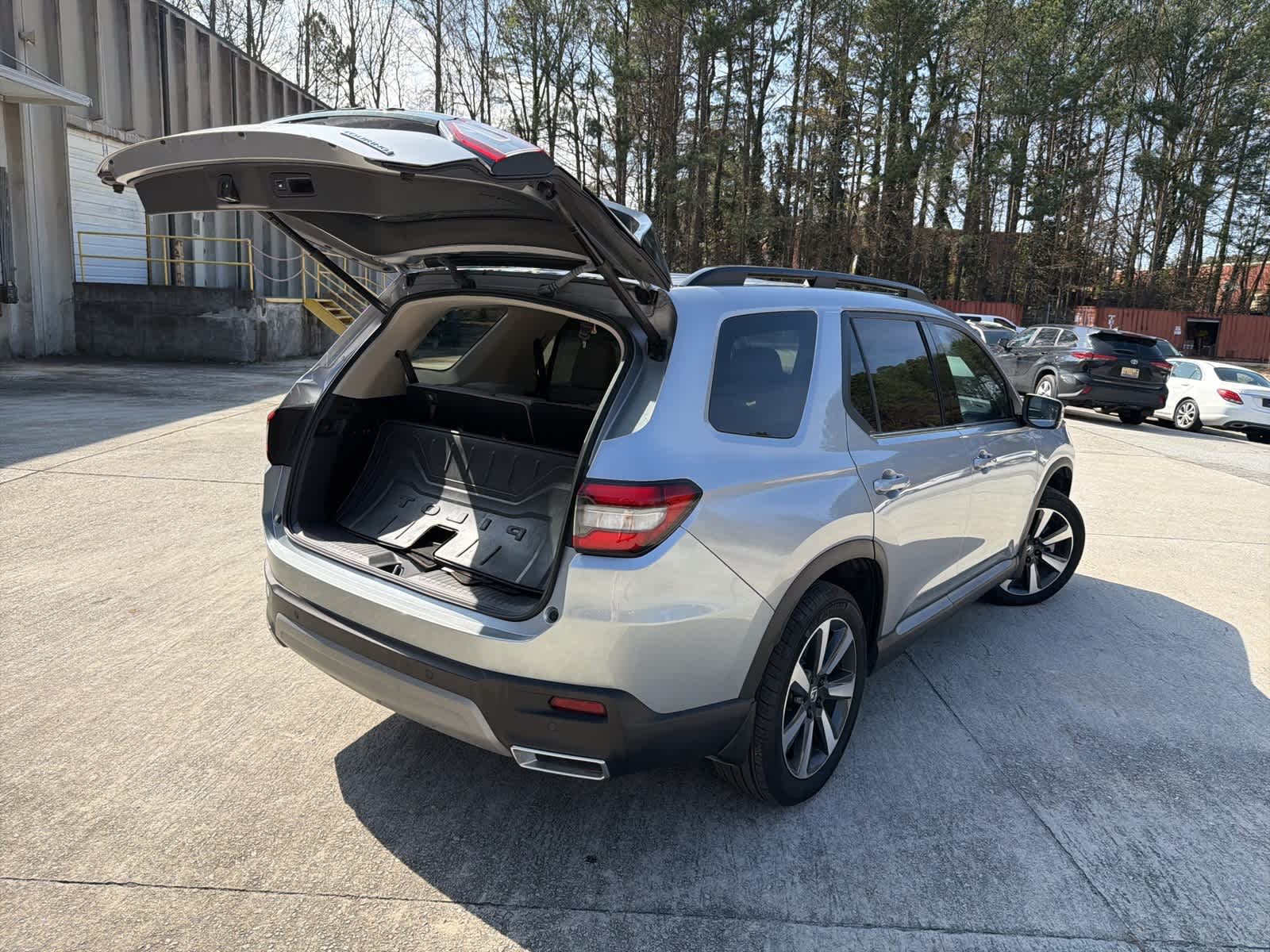 Thumbnail: 2025 Honda Pilot - 10