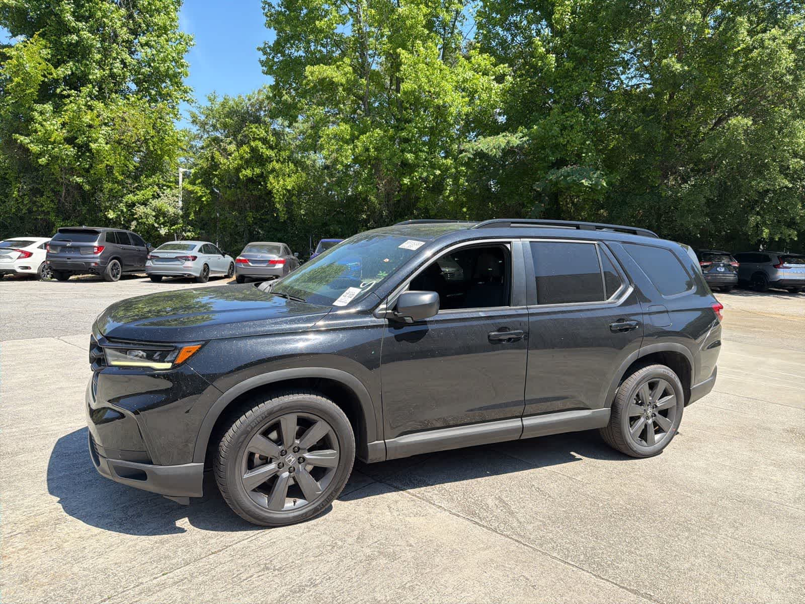 Thumbnail: 2023 Honda Pilot - 6