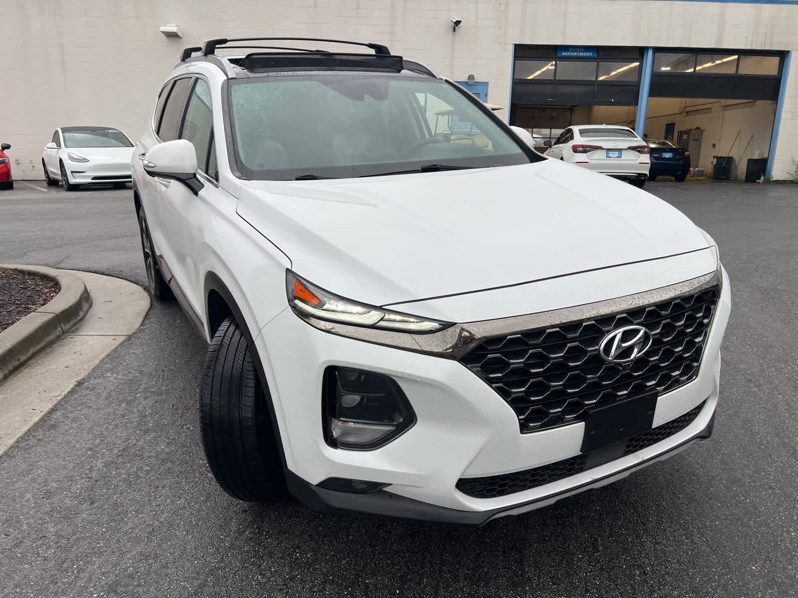Thumbnail: 2020 Hyundai Santa Fe - 14