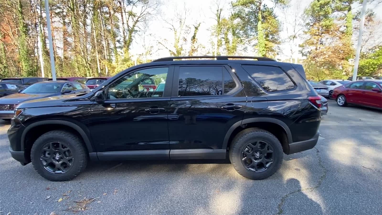 Thumbnail: 2025 Honda Pilot - 5