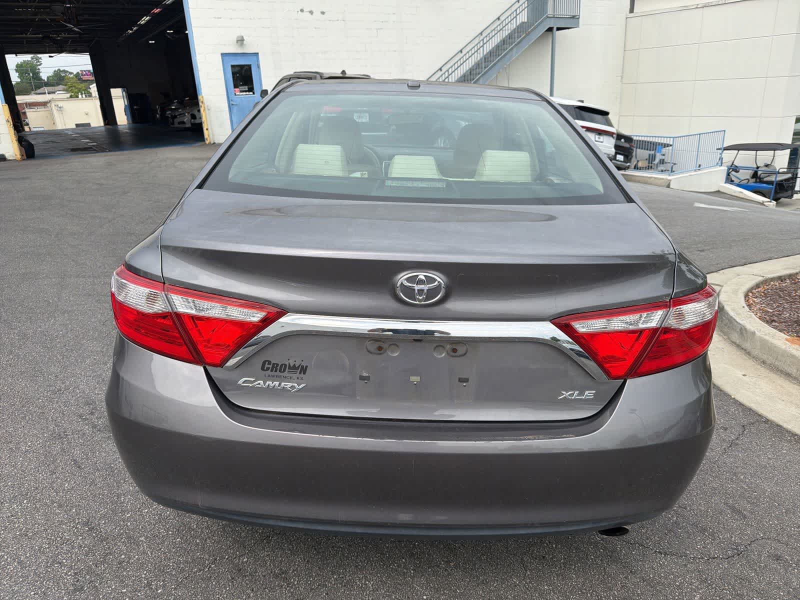 Thumbnail: 2015 Toyota Camry - 11