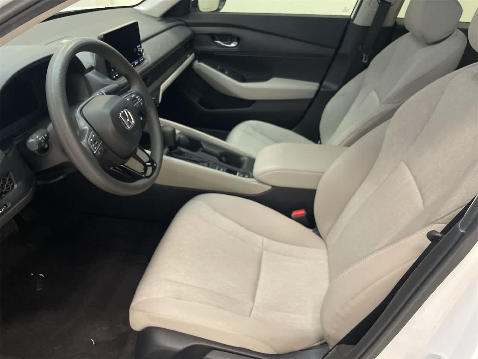 Thumbnail: 2025 Honda Accord - 16