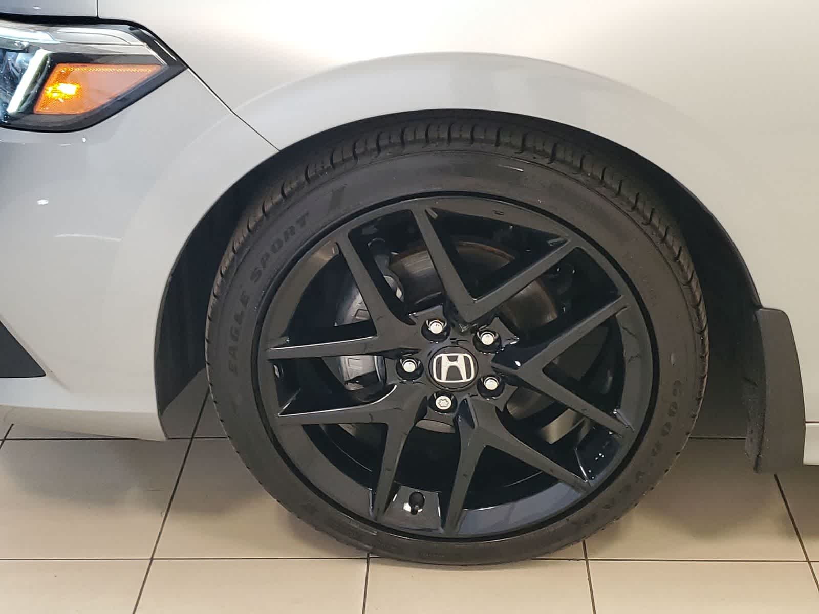 Thumbnail: 2024 Honda Civic - 21