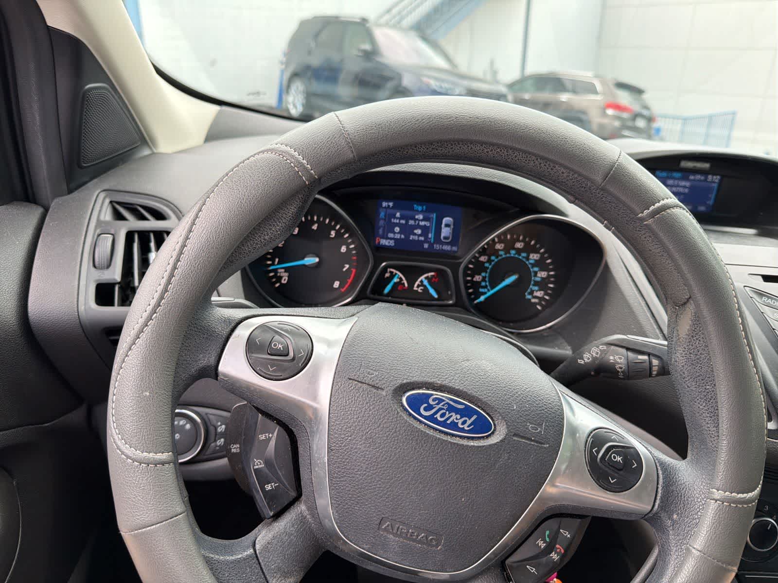 Thumbnail: 2014 Ford Escape - 25