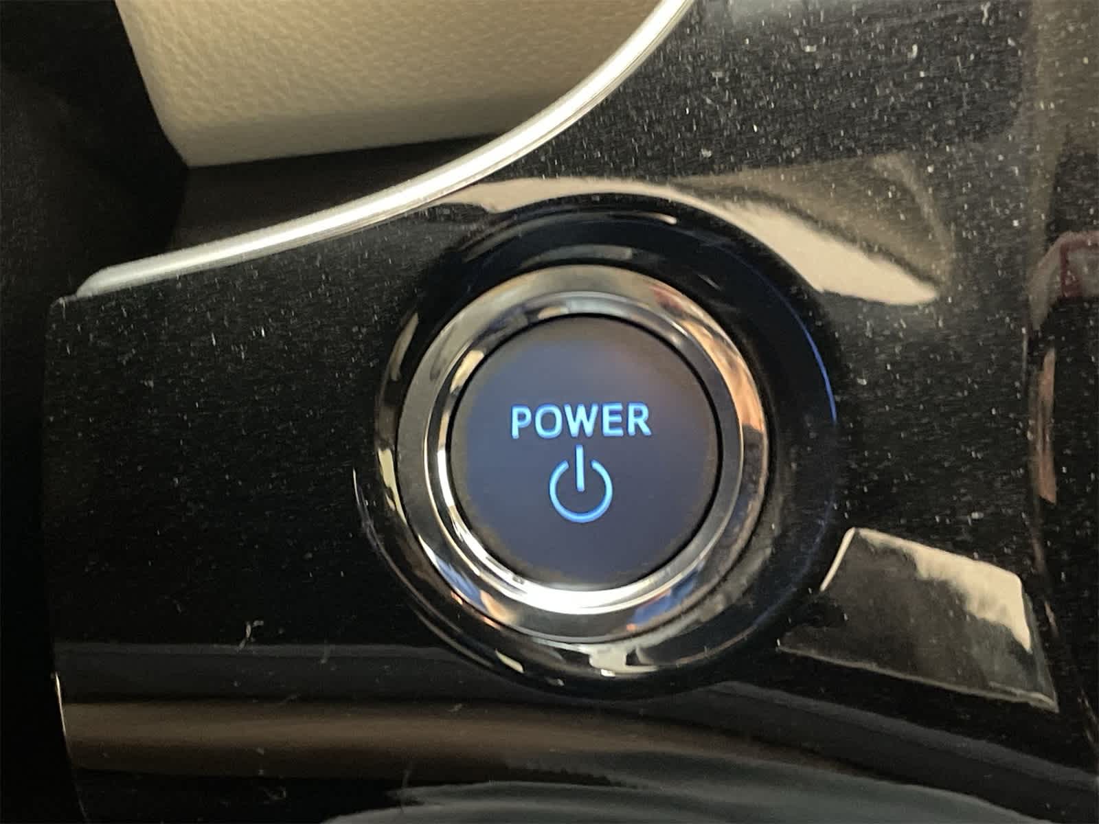 Thumbnail: 2016 Toyota Prius - 5