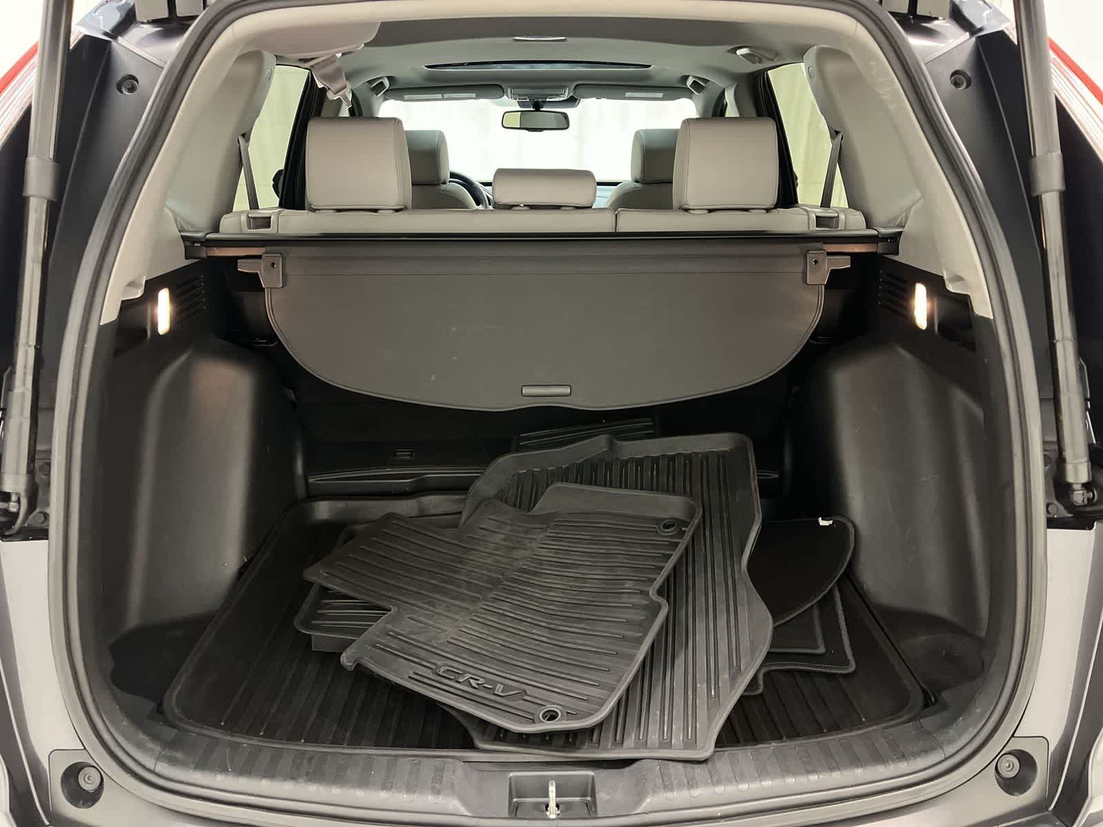 Thumbnail: 2019 Honda CR-V - 23