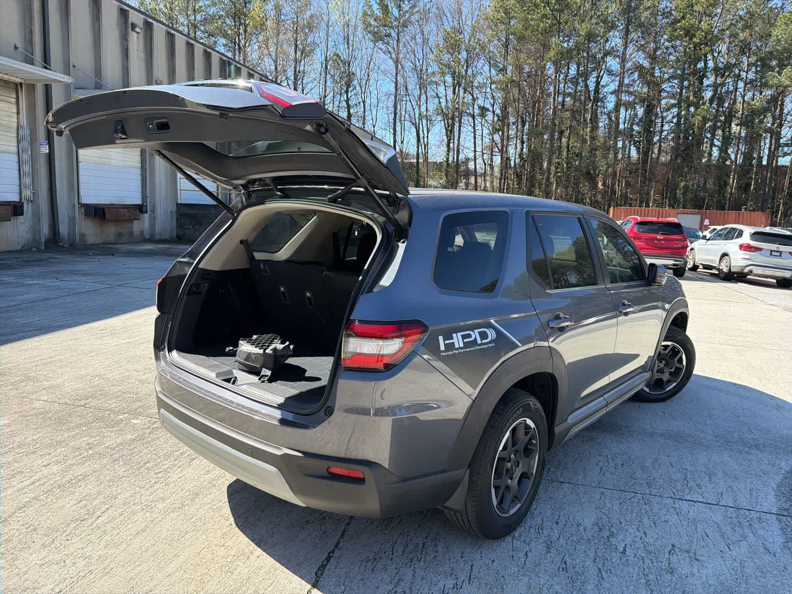 Thumbnail: 2023 Honda Pilot - 10