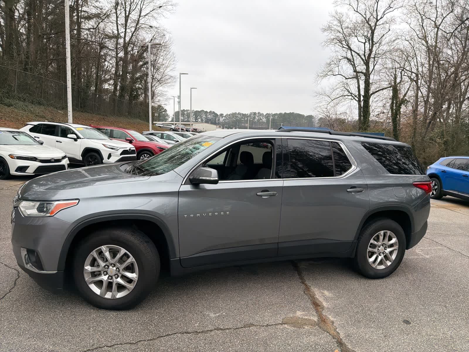 Thumbnail: 2021 Chevrolet Traverse - 6