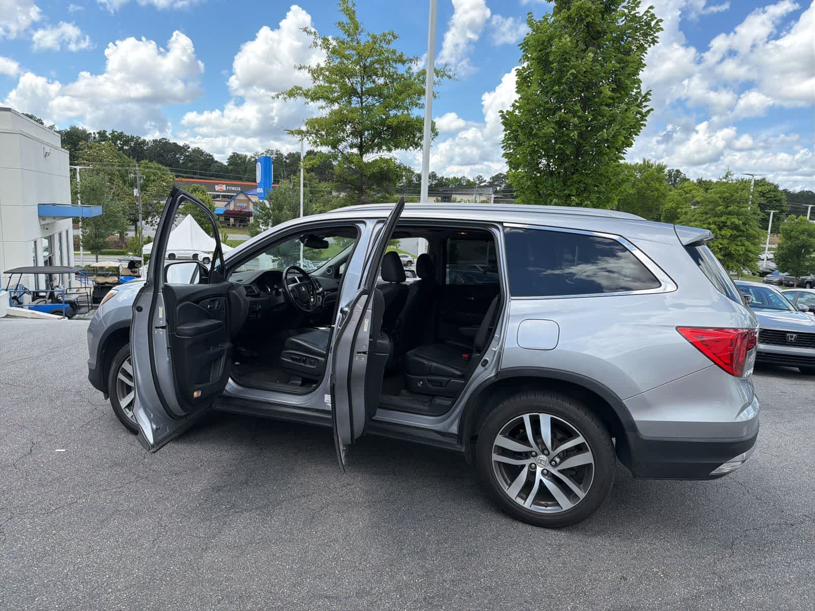 Thumbnail: 2016 Honda Pilot - 20