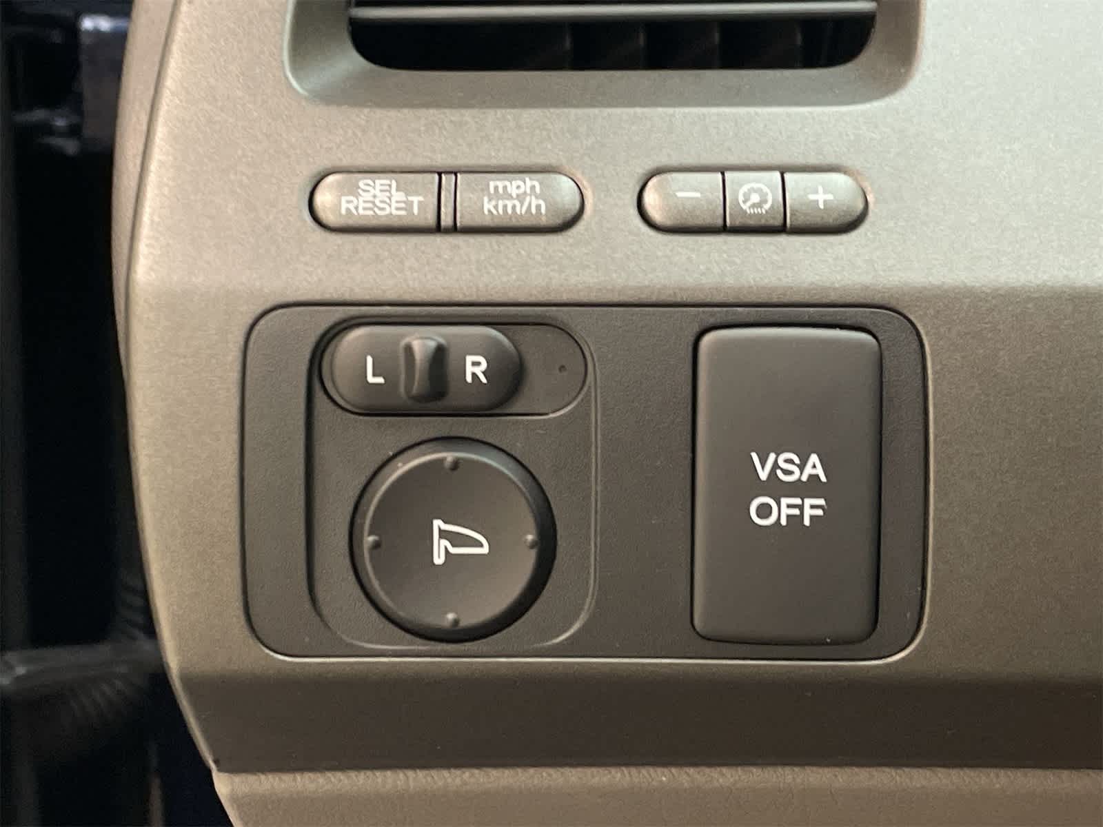 Thumbnail: 2009 Honda Civic - 30