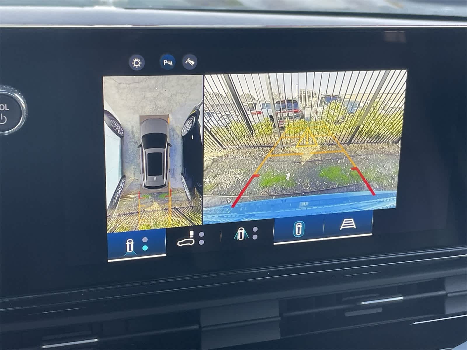 Thumbnail: 2024 Honda Prologue - 4