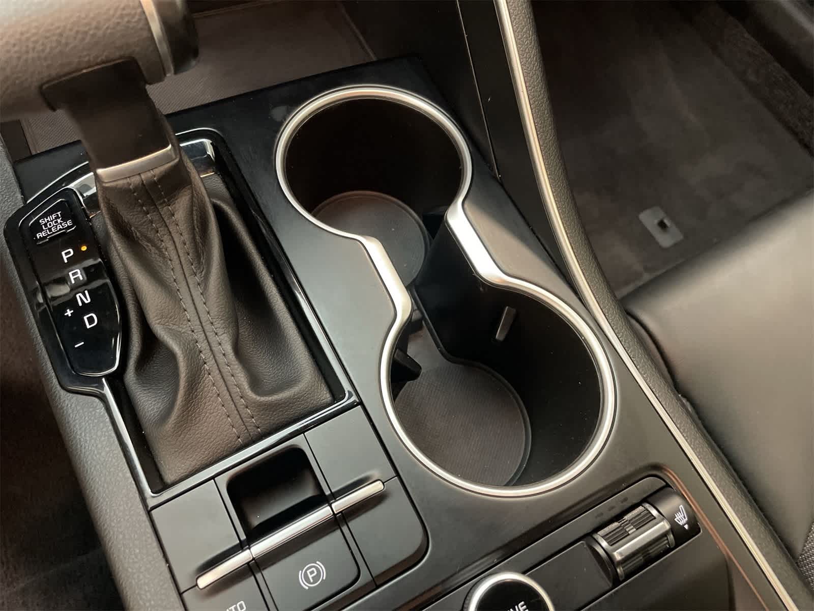 Thumbnail: 2024 Kia K5 - 10