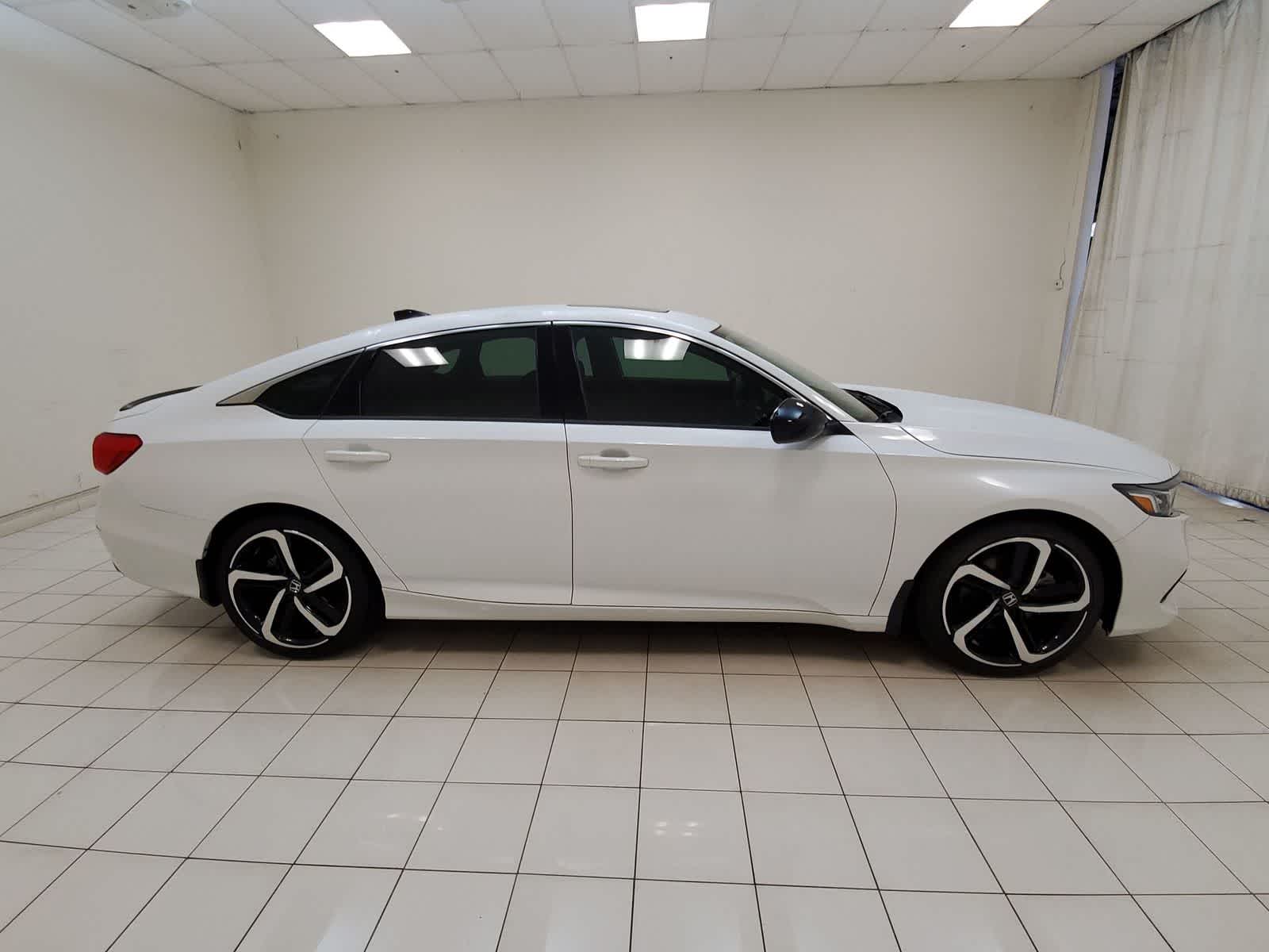 Thumbnail: 2021 Honda Accord - 26