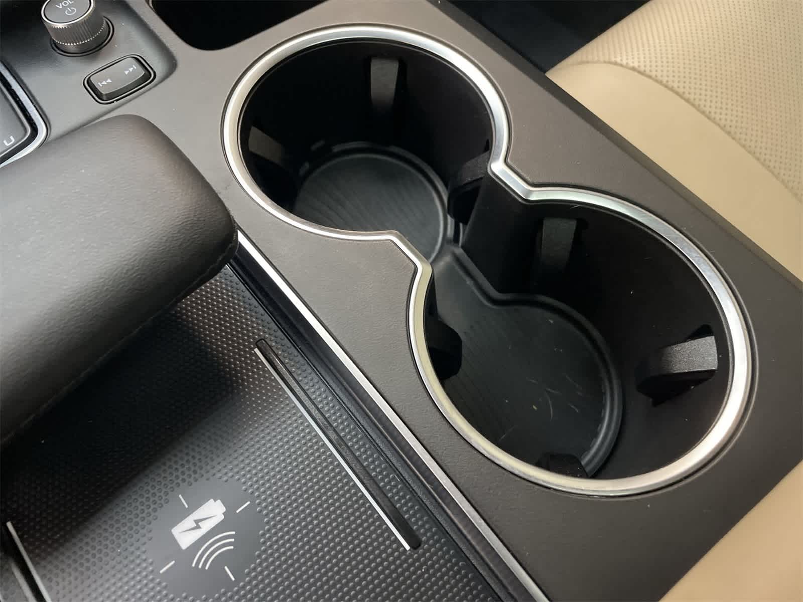 Thumbnail: 2024 Acura MDX - 11