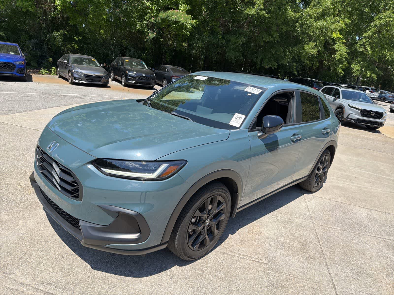 Thumbnail: 2025 Honda HR-V - 3