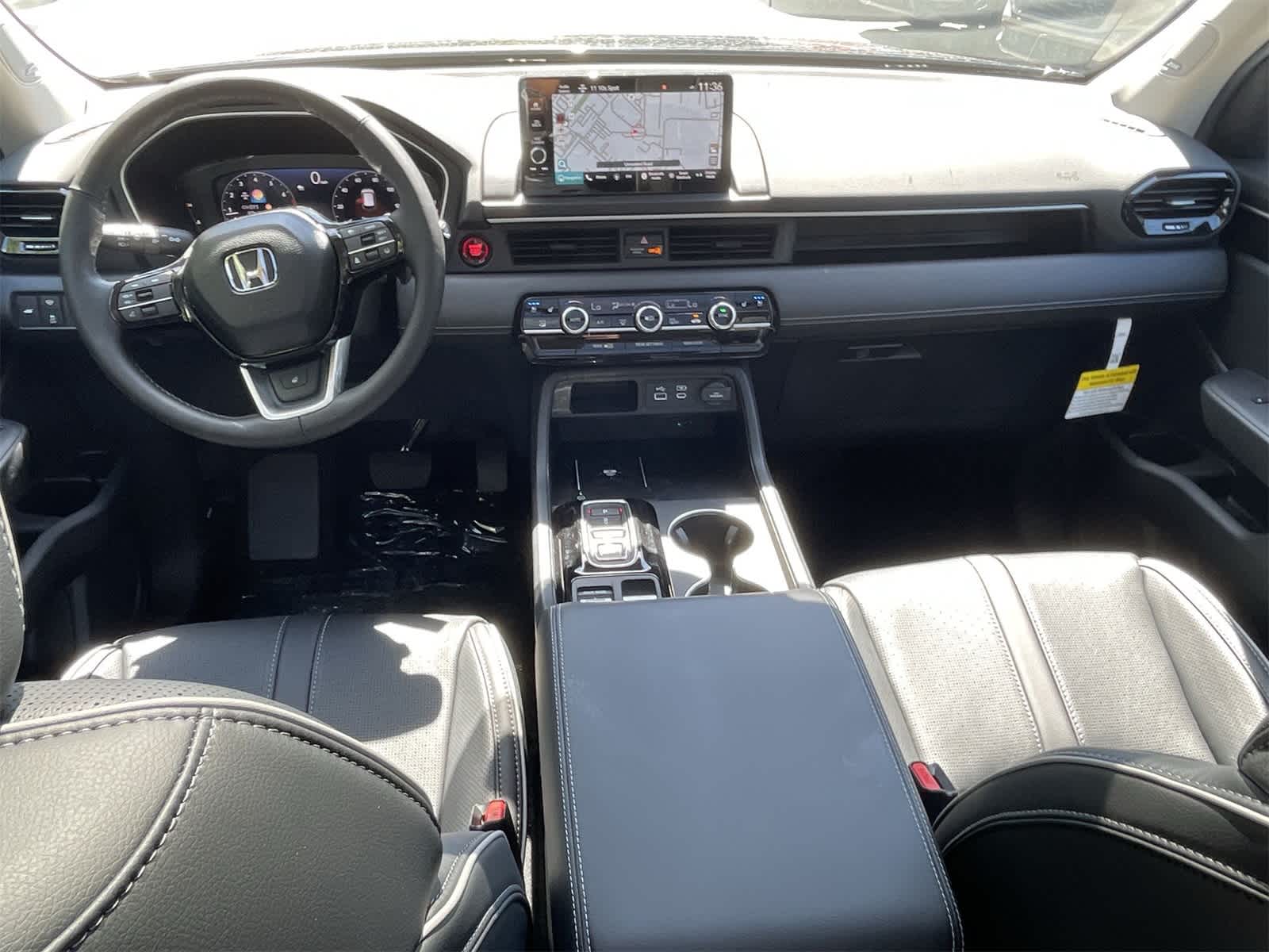 Thumbnail: 2025 Honda Pilot - 11