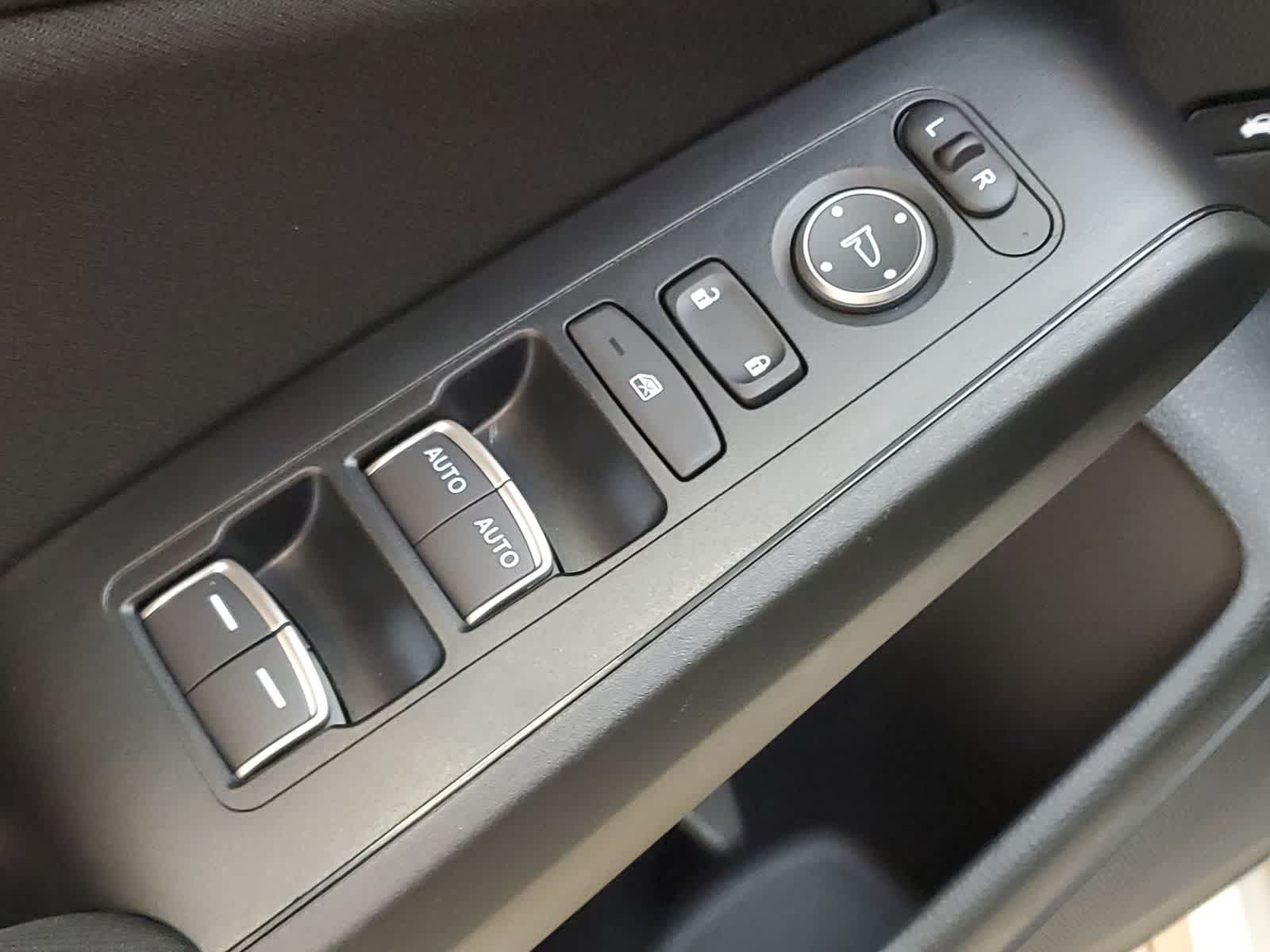 Thumbnail: 2024 Honda Civic - 15