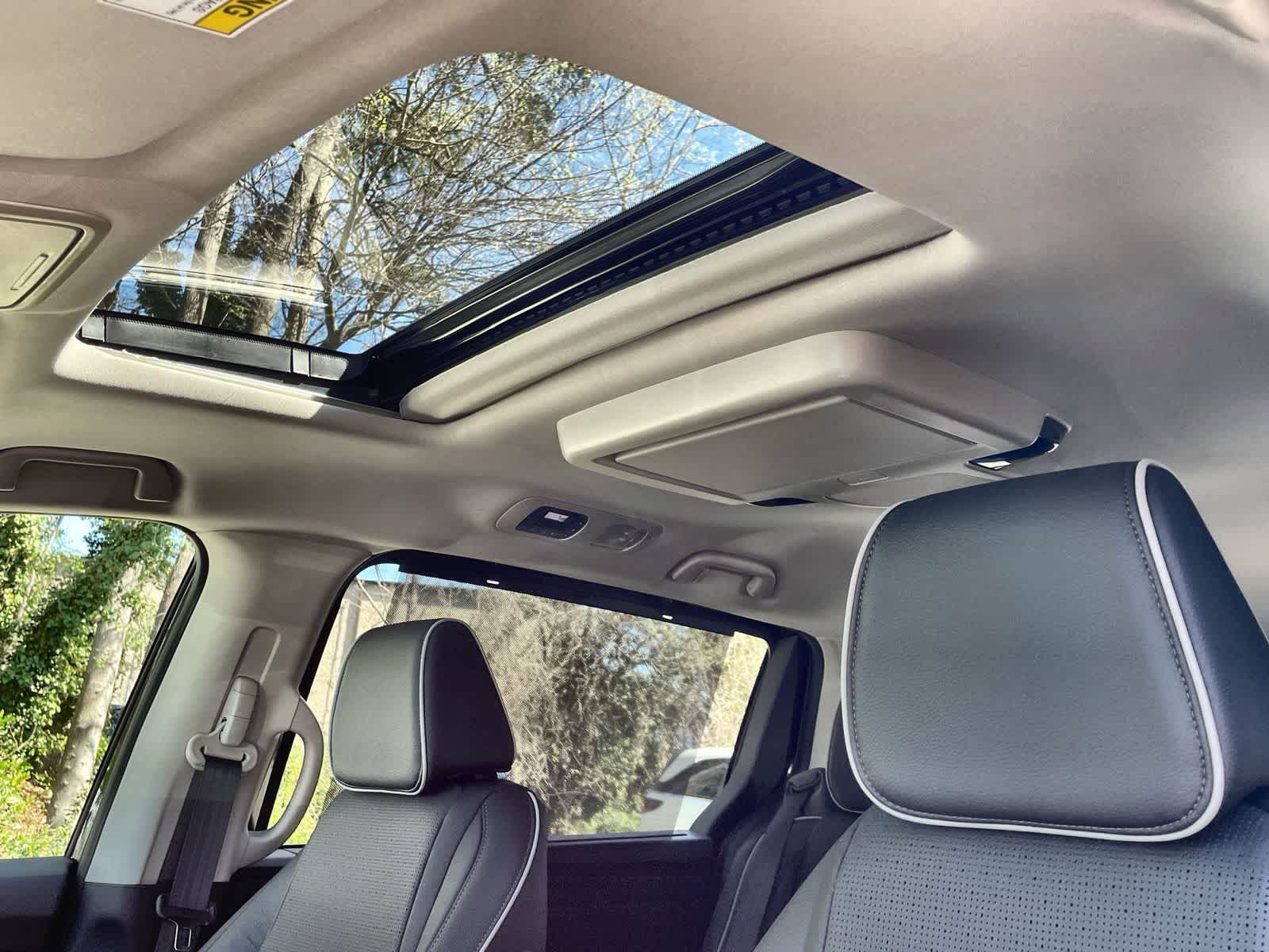 Thumbnail: 2026 Honda Odyssey - 14