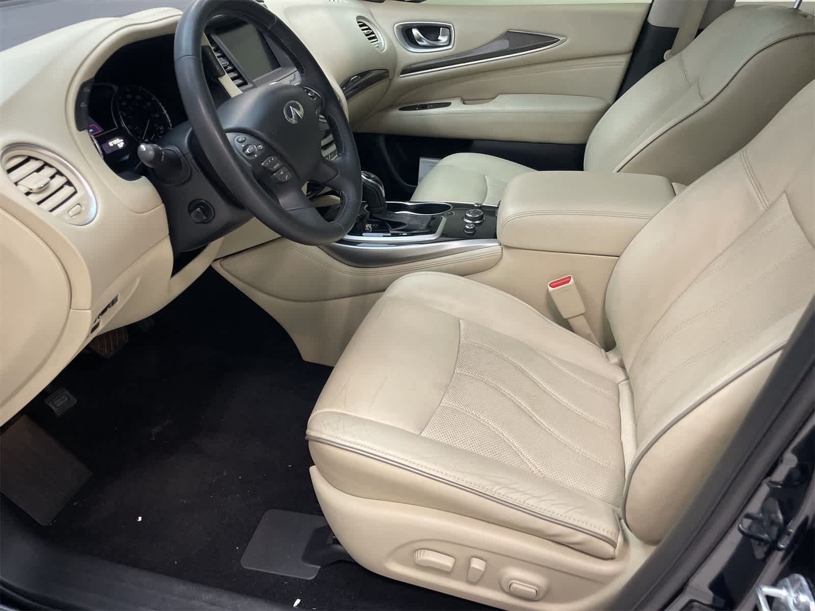 Thumbnail: 2017 INFINITI QX60 - 20